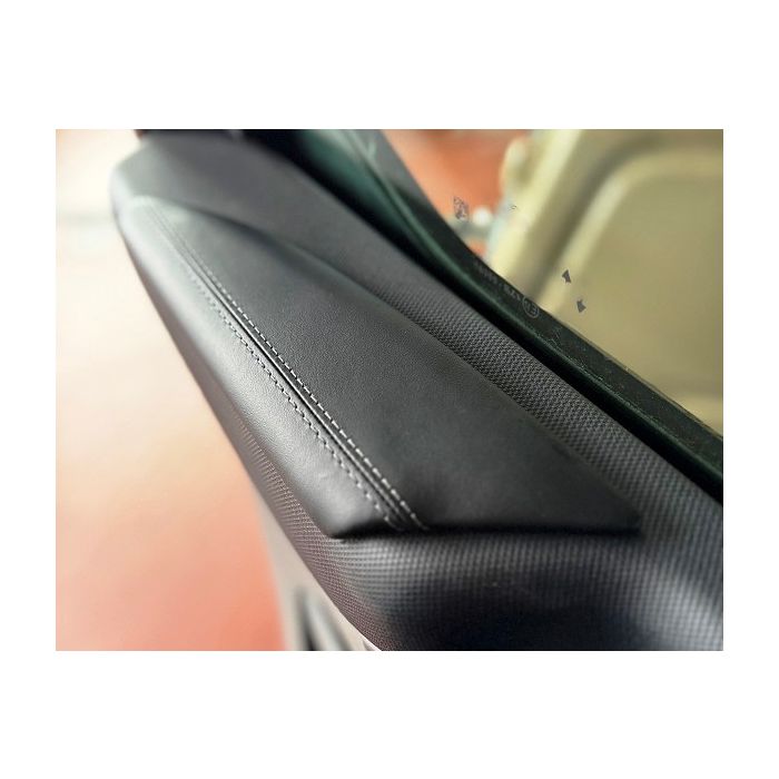 Armrest set      