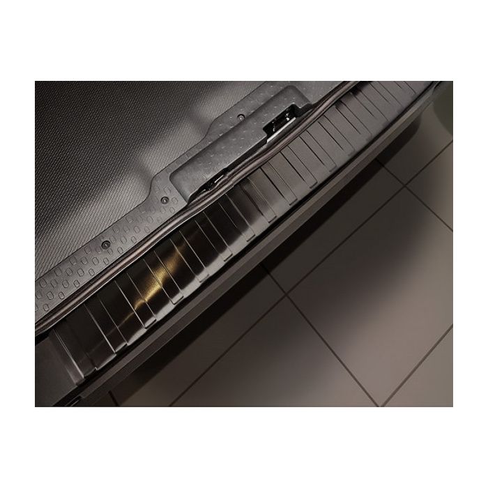Loading edge protection (black)