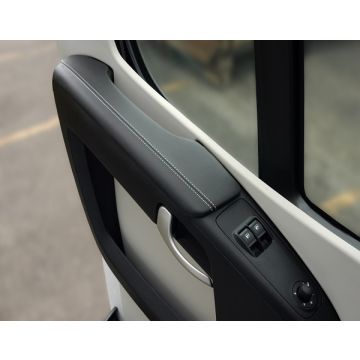 Door overlay left / right