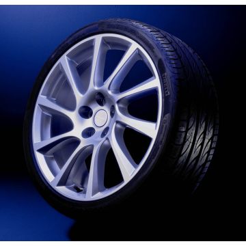 Wheel kit in Turbo Star design (17 inch) with winter tire