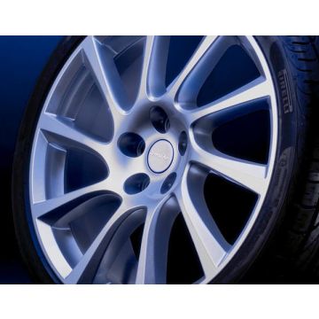 Wheel kit in Turbo Star design (17 inch) with winter tire